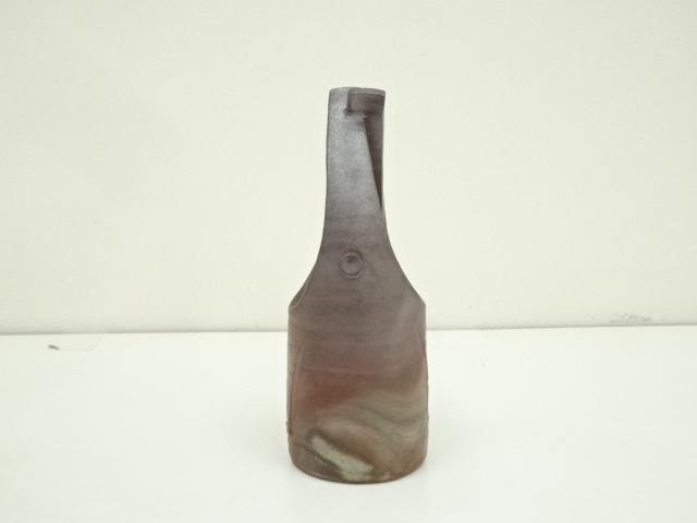  備前焼　松園造　手付花入（共箱）